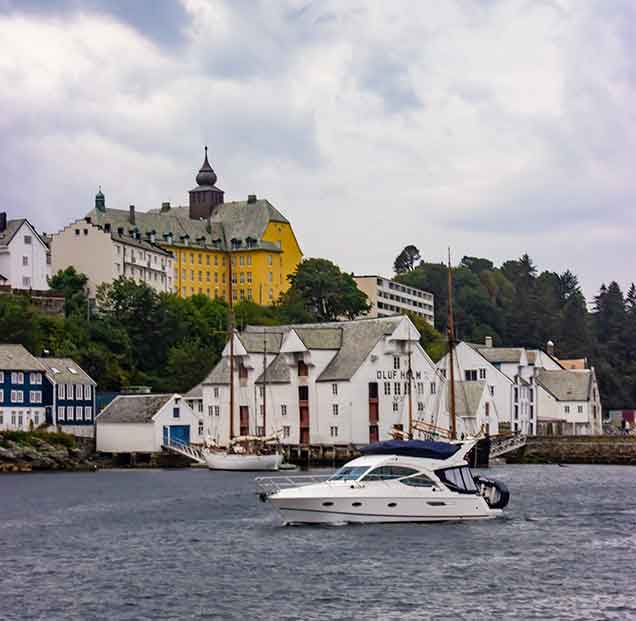 boats in ålesund norway