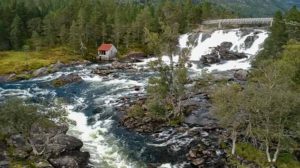 likholefossen-waterfall